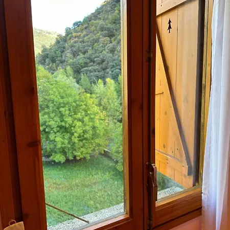 Apartment Amb Vistes Al Riu Noguera Pallaresa *
